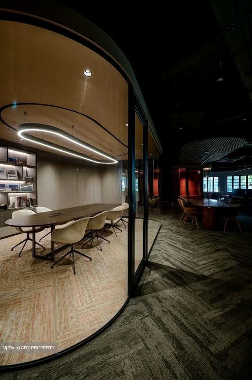 North Canal Road (D1), Office #615068781